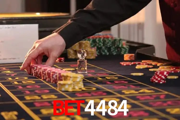 A Popularidade dos Caça-Níqueis no bet4484